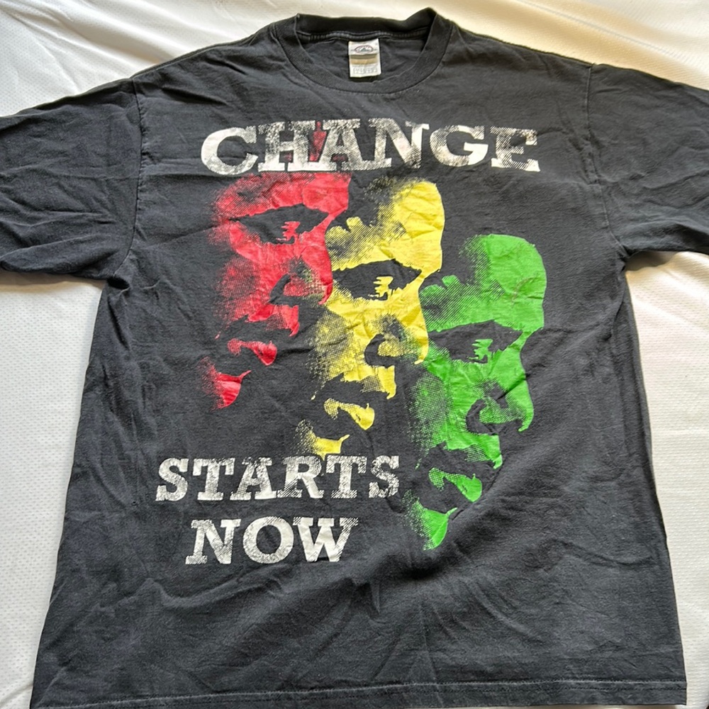 Vintage Obama Graphic Tee Rare Change Starts Now T Shirt Delta Pro Weight VTG